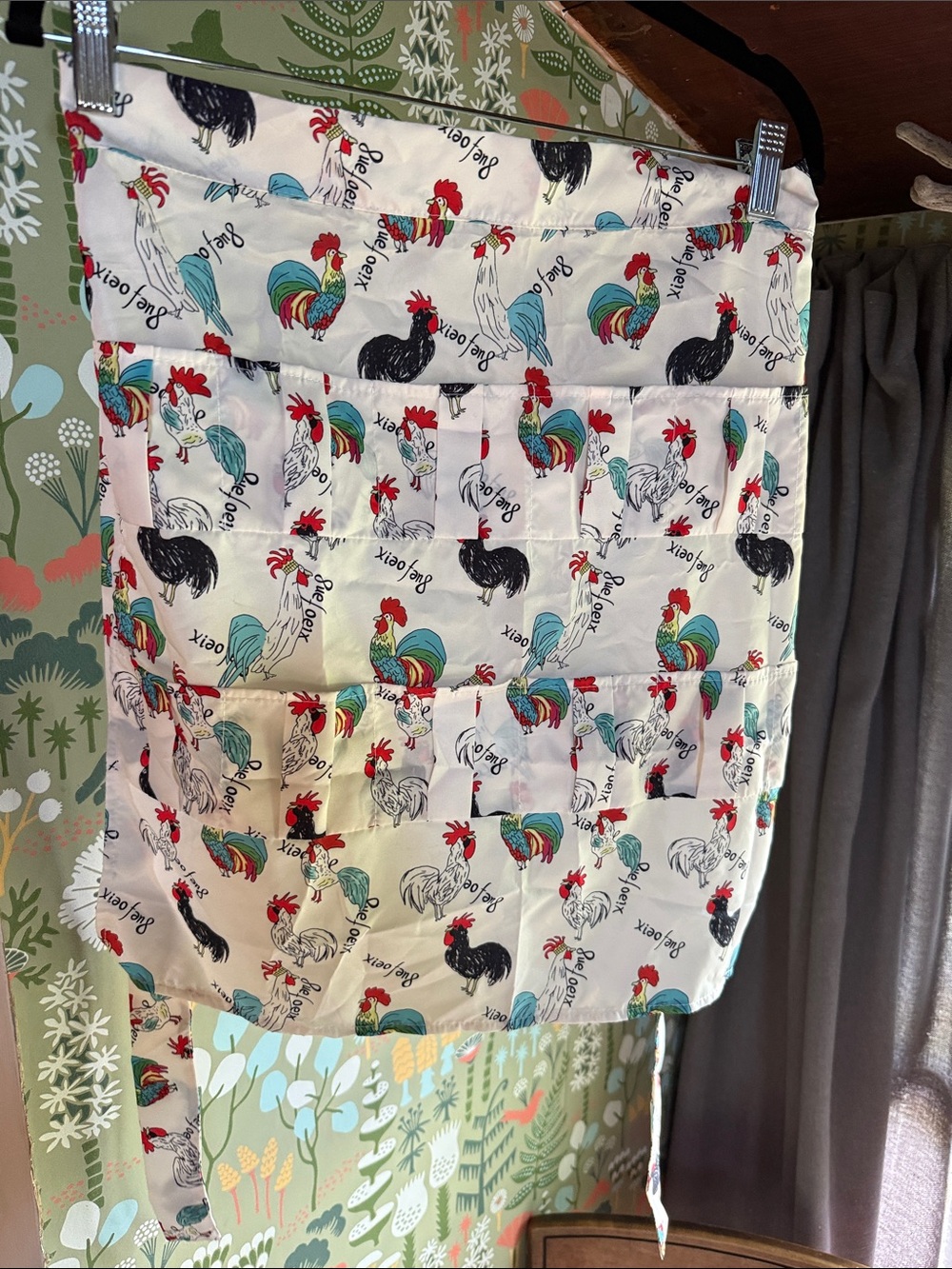 Egg pocket Rooster Print half Apron with Colorful Roosters